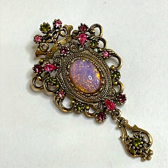 Sarah Coventry Contessa Vintage Brooch Sparkle Rhinestones Goldtone Metal - Picture 3 of 6